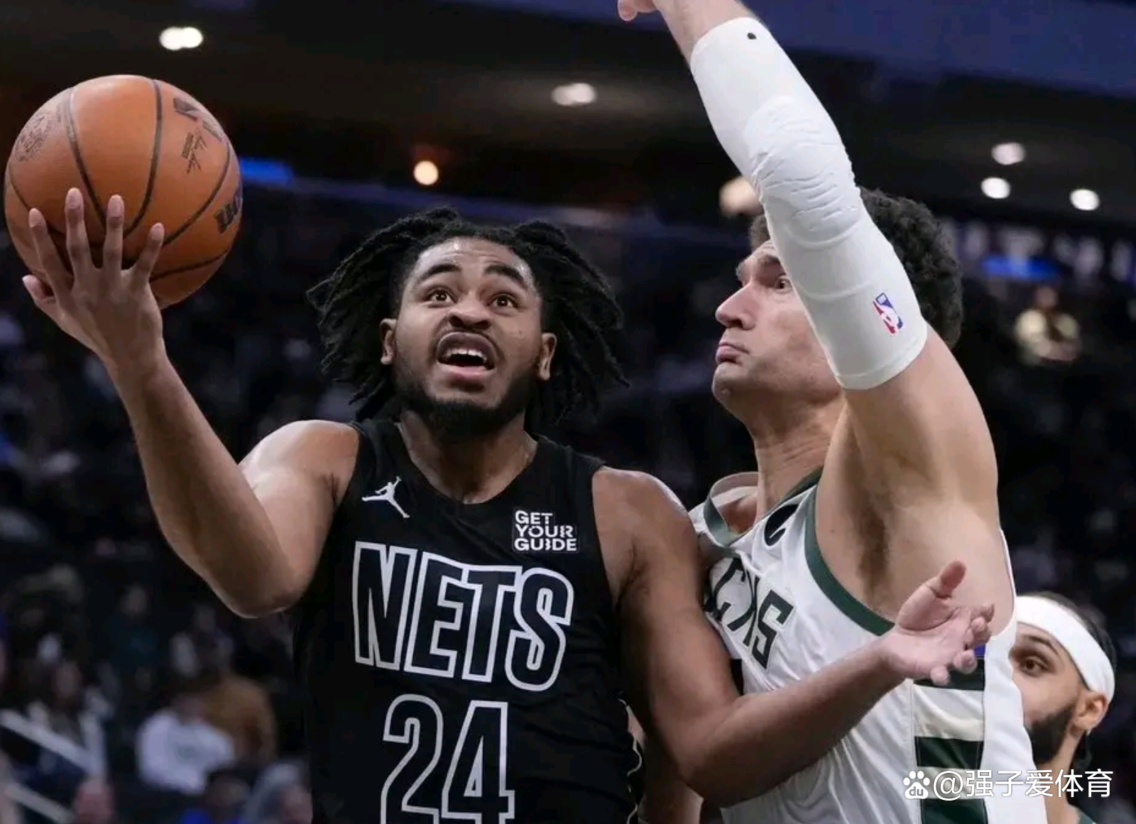 澳亚国际游戏-雄鹿紧追雄风，争夺东部头把交椅