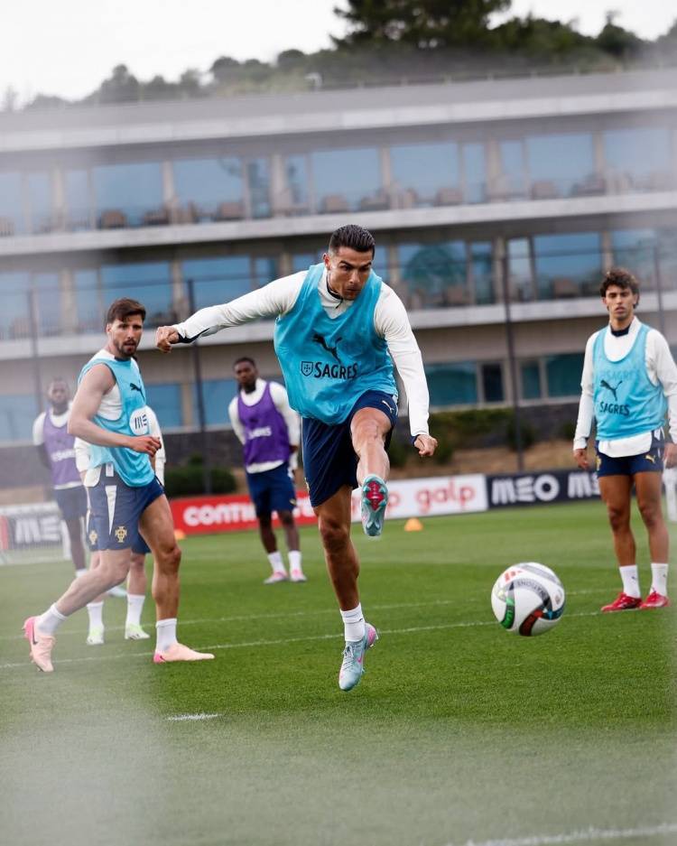 澳亚国际平台-欧国联比赛：德国惨败法国止步半决赛的简单介绍